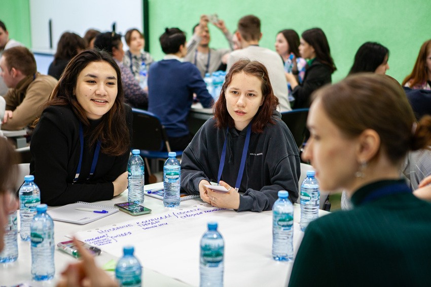 Трендвотчинг и генерация бизнес-идей на тренингах в Елабужском институте Трендвотчинг и генерация бизнес-идей на тренингах в Елабужском институте
