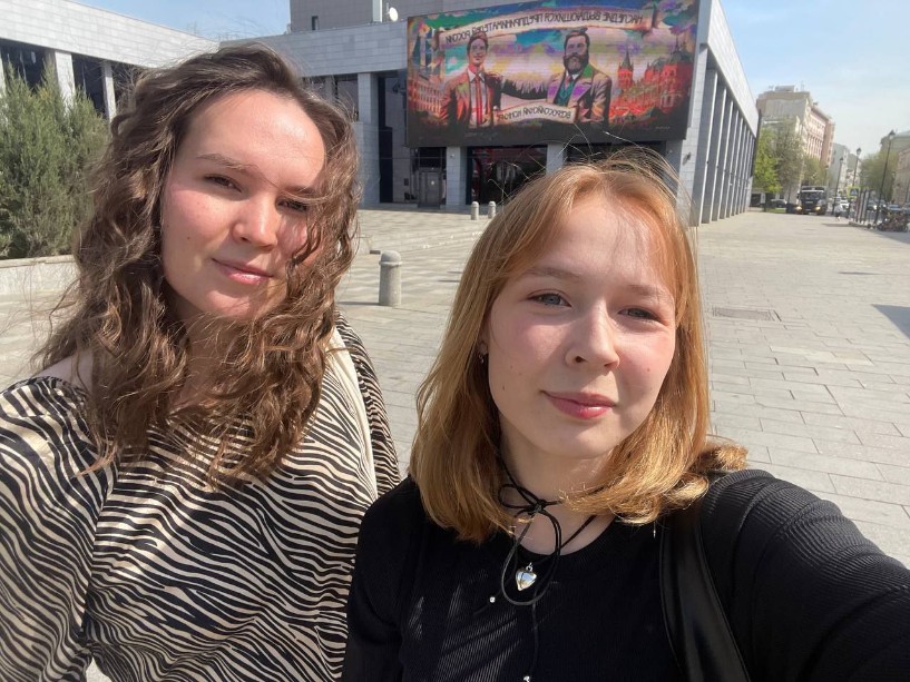 Студенты Елабужского института ? победители IV Всероссийского конкурса по истории предпринимательства Студенты Елабужского института ? победители IV Всероссийского конкурса по истории предпринимательства