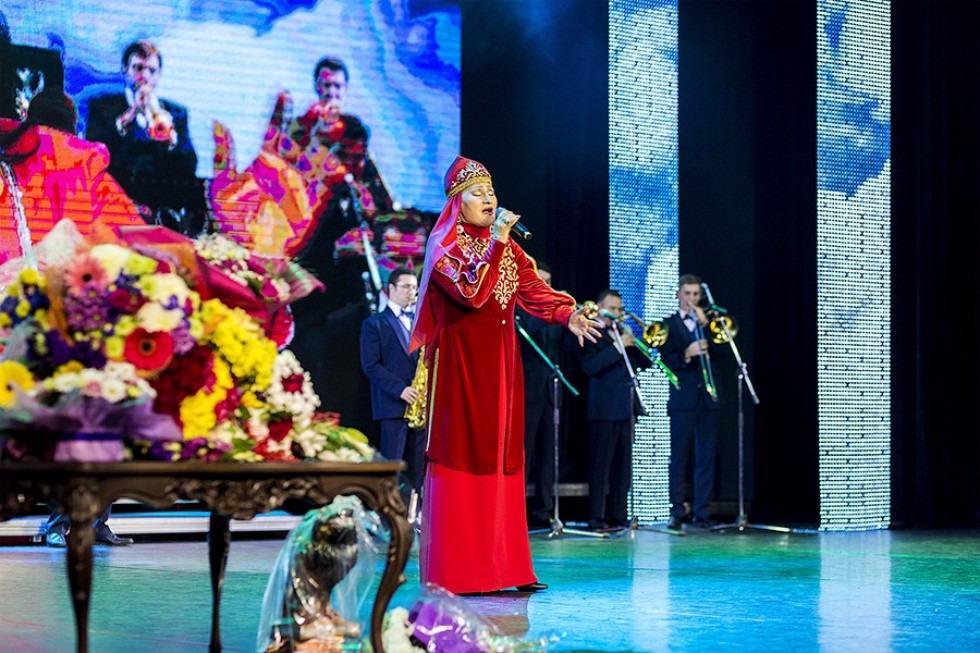 Все началось с судьбоносной песни 'Золотая рыбка' Все началось с судьбоносной песни 'Золотая рыбка'