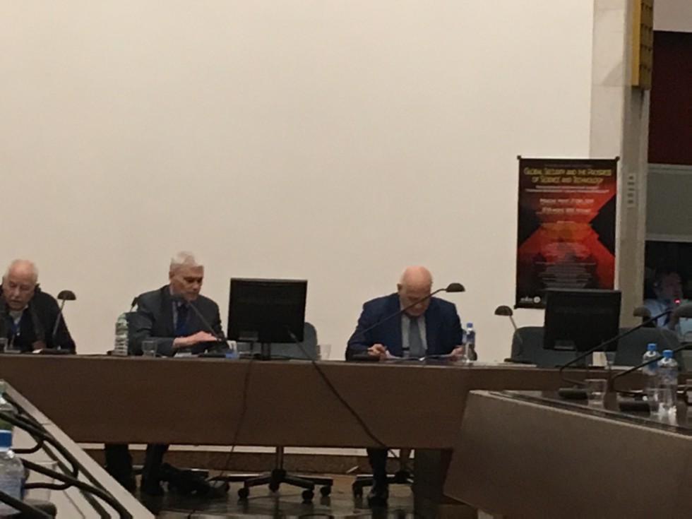 ��������� �� ���������� ������������, �������� ����������� ��������� ��� ����� ������� ������� ��� ����������� �.������