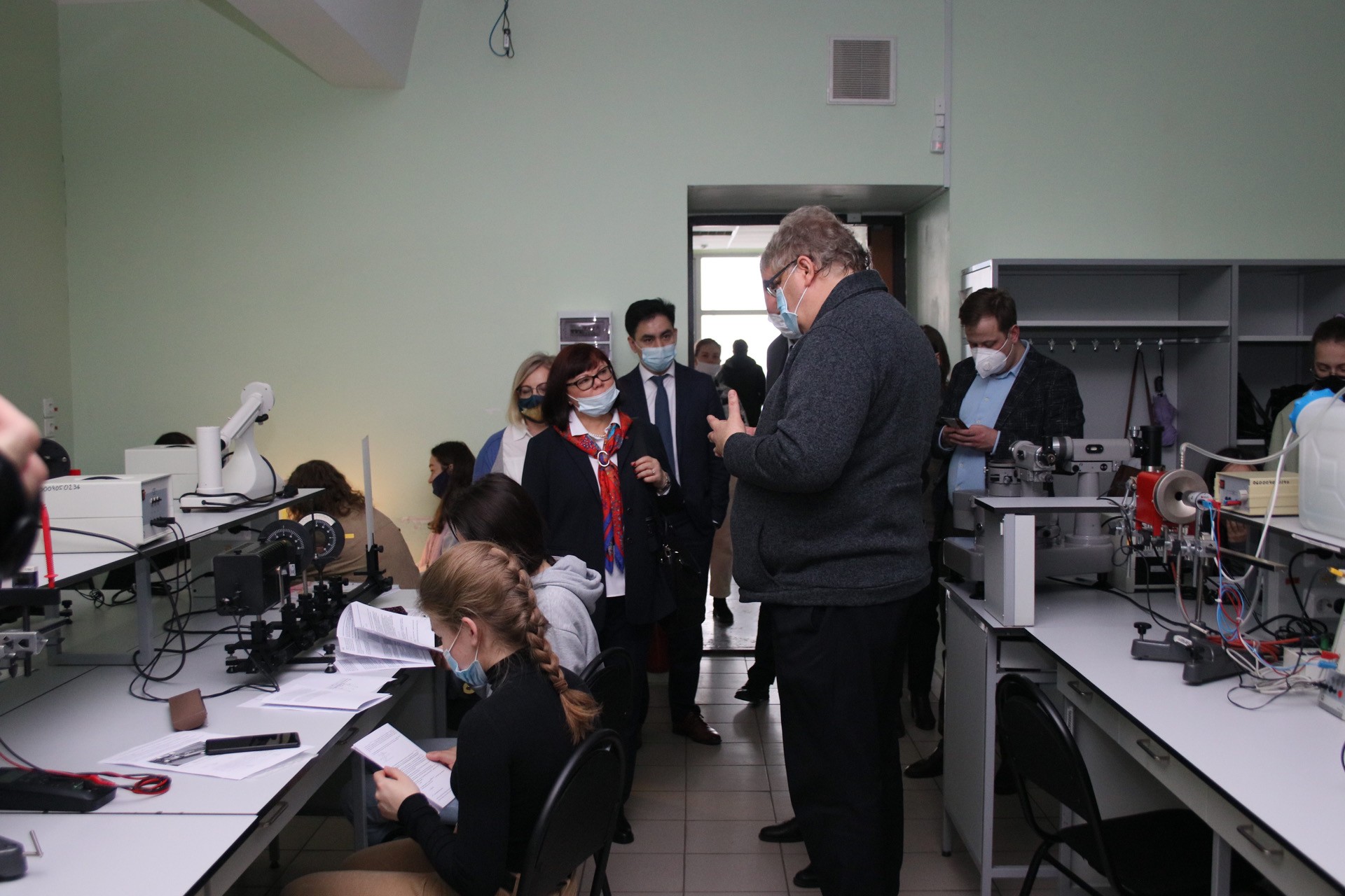 University toured by delegation of Arkhangelsk Oblast University toured by delegation of Arkhangelsk Oblast
