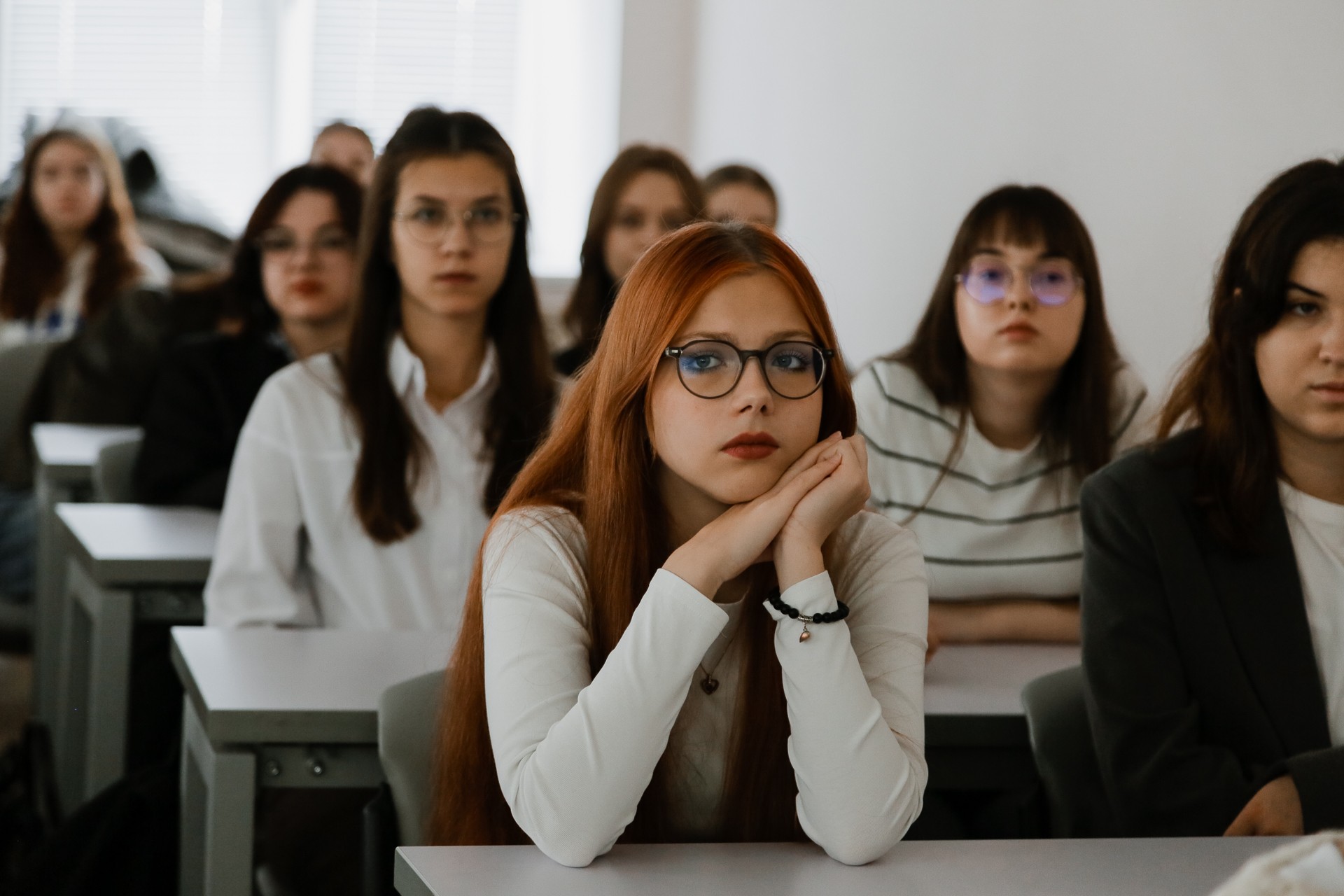 ������-�����