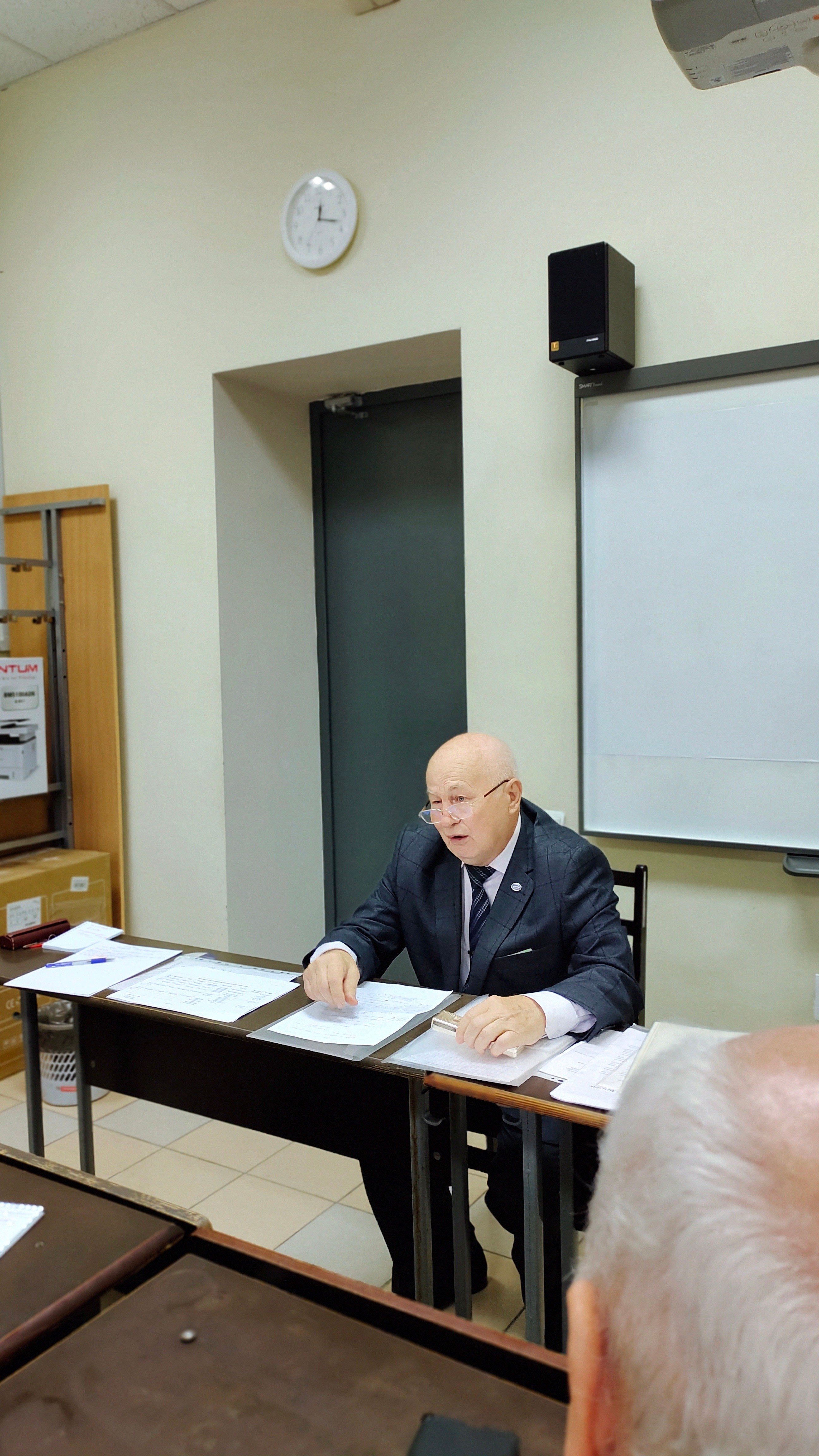 На заседании Президиума Совета ветеранов обсудили план работы на новый учебный год На заседании Президиума Совета ветеранов обсудили план работы на новый учебный год