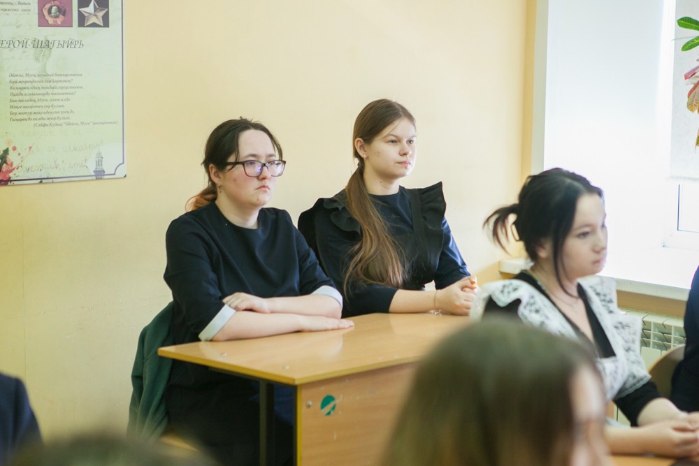 200 ��� ������������ ����������� � ����� � ��������� ������������