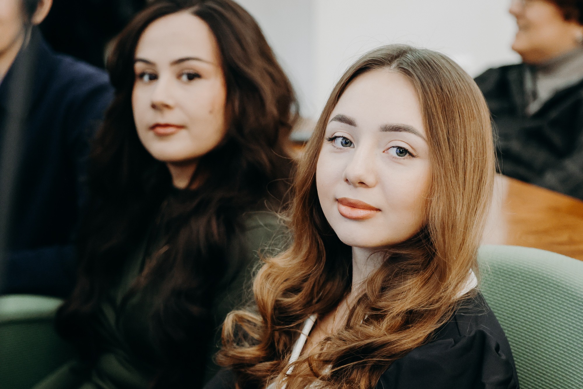 И.о. директора ИМОИиВ поздравляет всех коллег с наступающим Новым годом! И.о. директора ИМОИиВ поздравляет всех коллег с наступающим Новым годом!