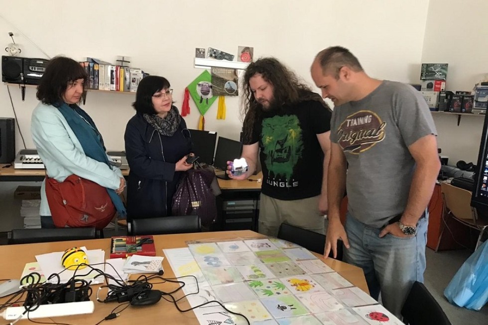 ������������� ����������� ��������� ��� ��������� ����� � �������-������� �����������