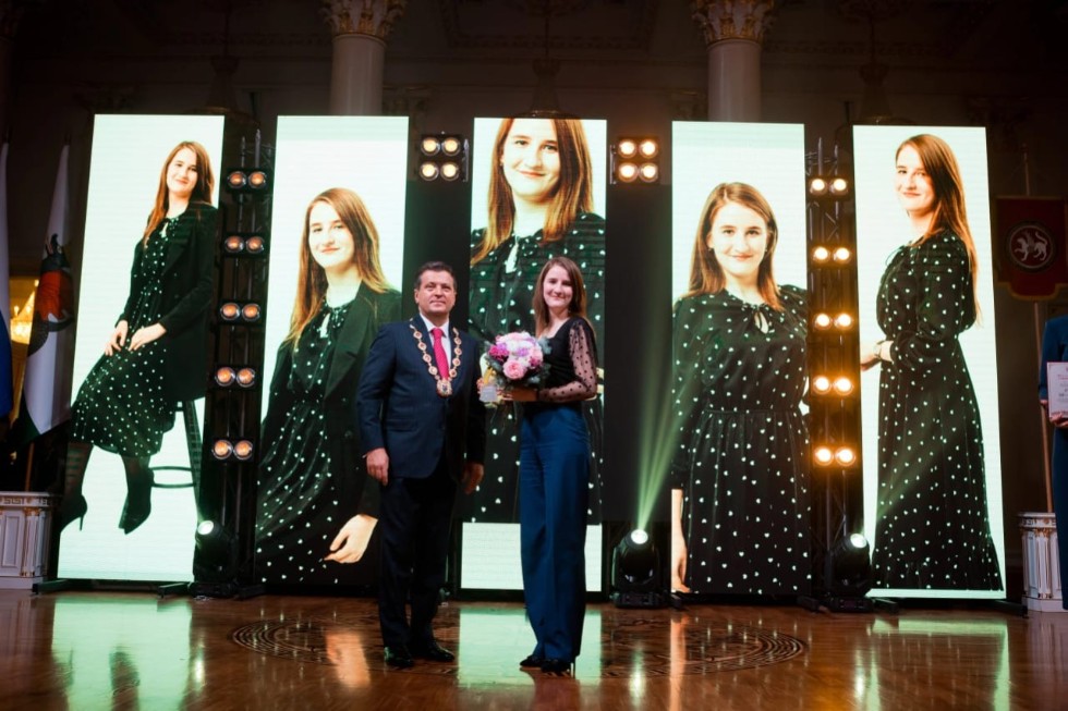 �������� ������� ��������� ���� ������