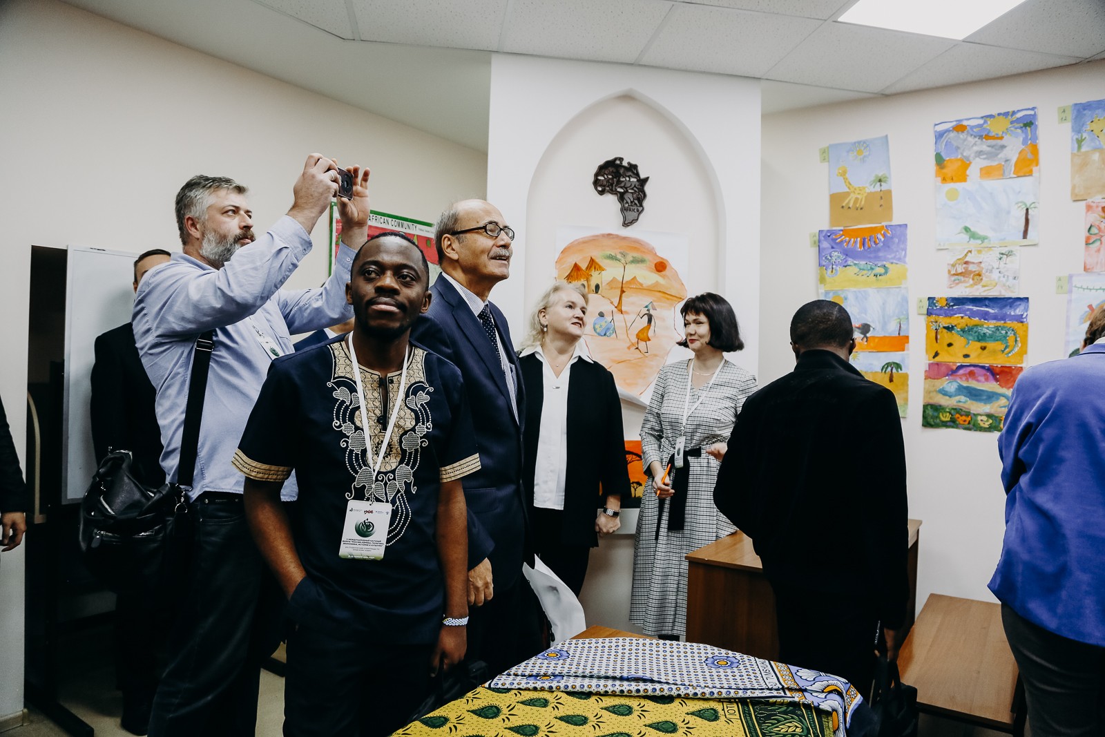 В КФУ начал работу форум 'Россия ? Африка: политика, экономика, история и культура' В КФУ начал работу форум 'Россия ? Африка: политика, экономика, история и культура'