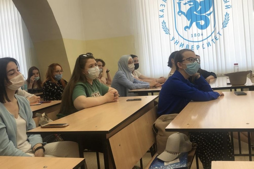 Студенты встретились с директором центра 'Дефектолог и Я' Студенты встретились с директором центра 'Дефектолог и Я'