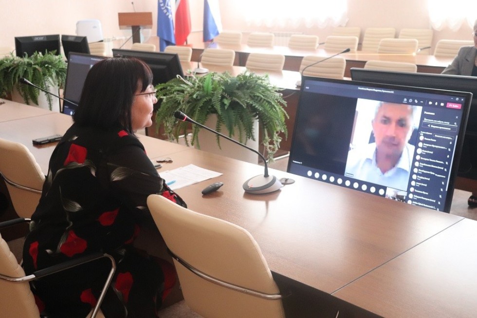 В Елабужском институте КФУ начинается онлайн-стажировка для преподавателей из Узбекистана ,Елабужский институт КФУ