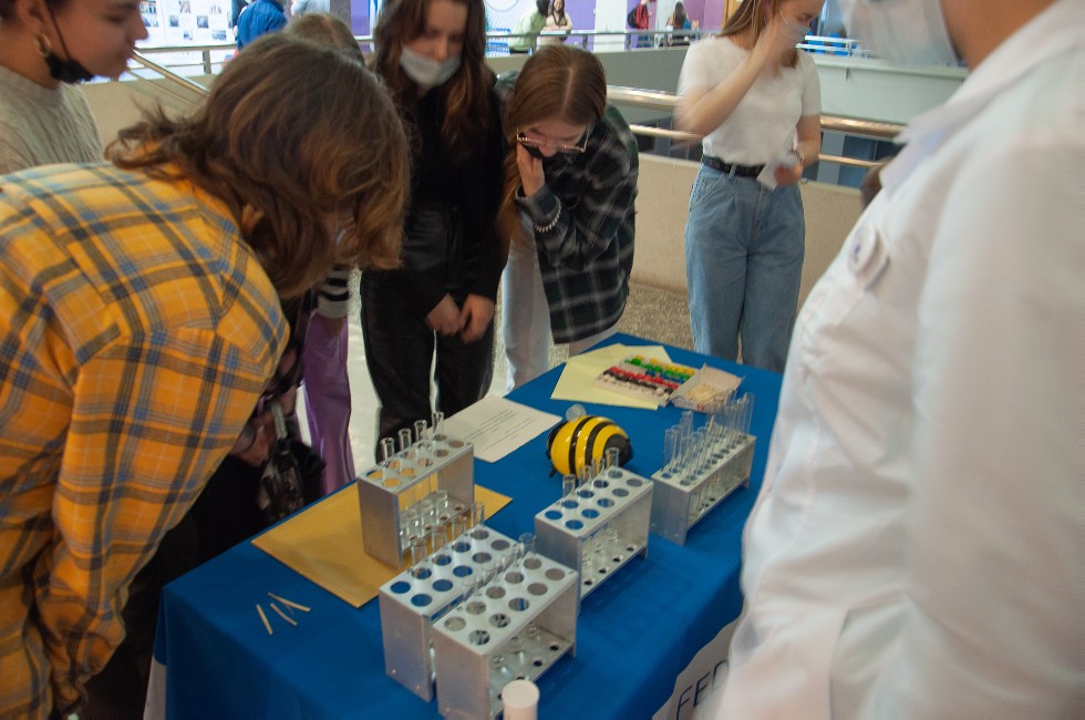 В УНИКСе состоялся фестивал науки для первокурсников