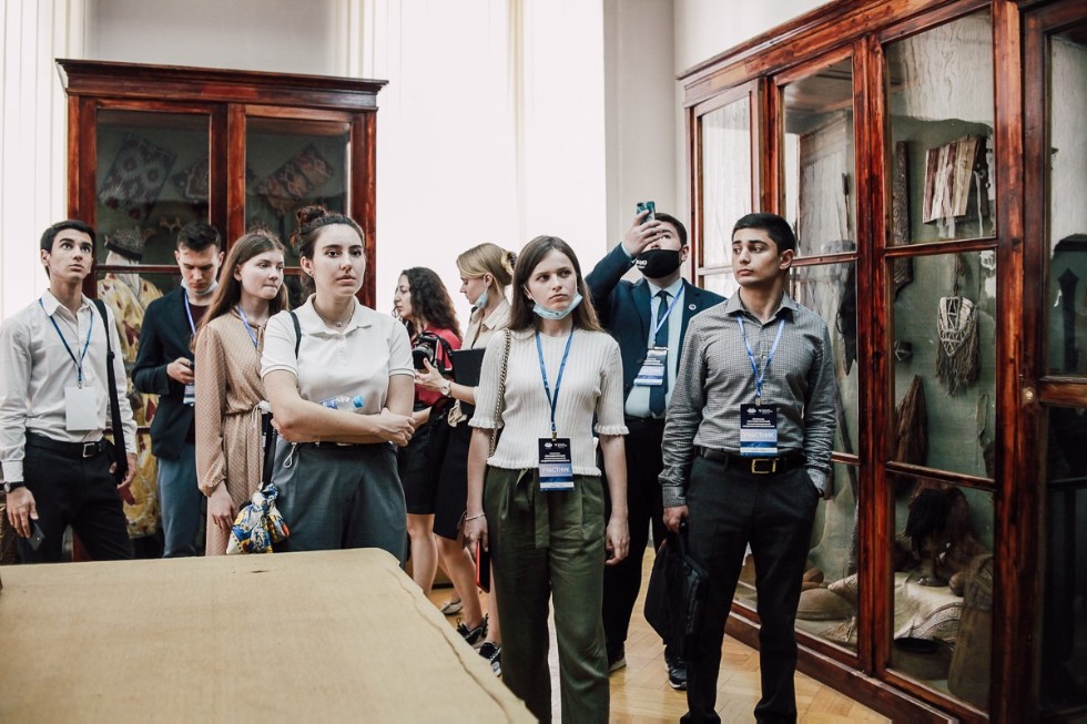 ����������� 2021