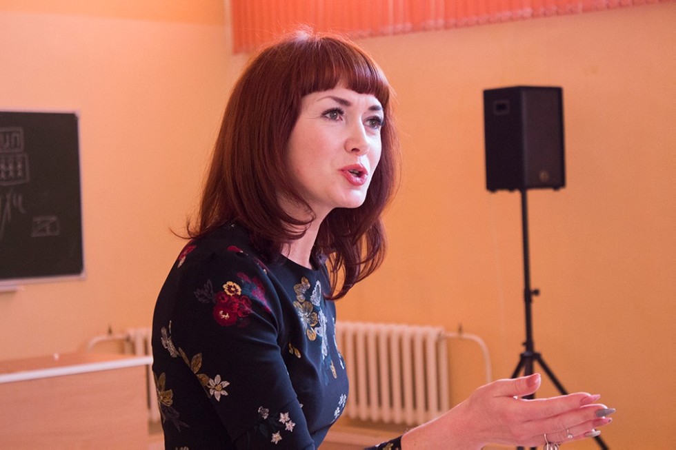 Лев Толстой 'против течения': нравственные уроки творчества писателя обсудили в Елабужском институте КФУ Лев Толстой 'против течения': нравственные уроки творчества писателя обсудили в Елабужском институте КФУ