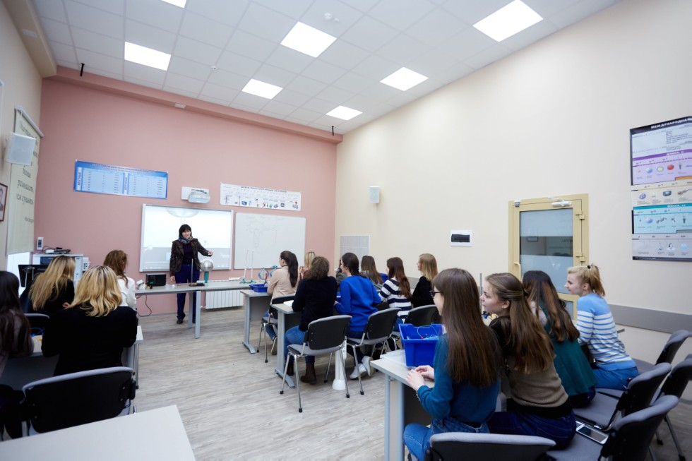 �������� ����� ������