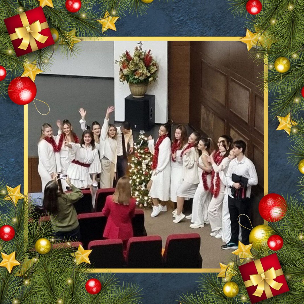 'Christmas Carols song Contest'