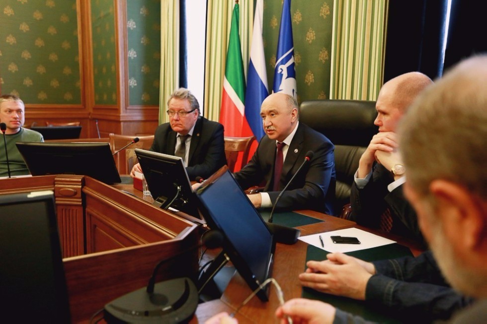 Director of the Institute of Information Transmission Problems Andrei Sobolevski Met with Rector Ilshat Gafurov