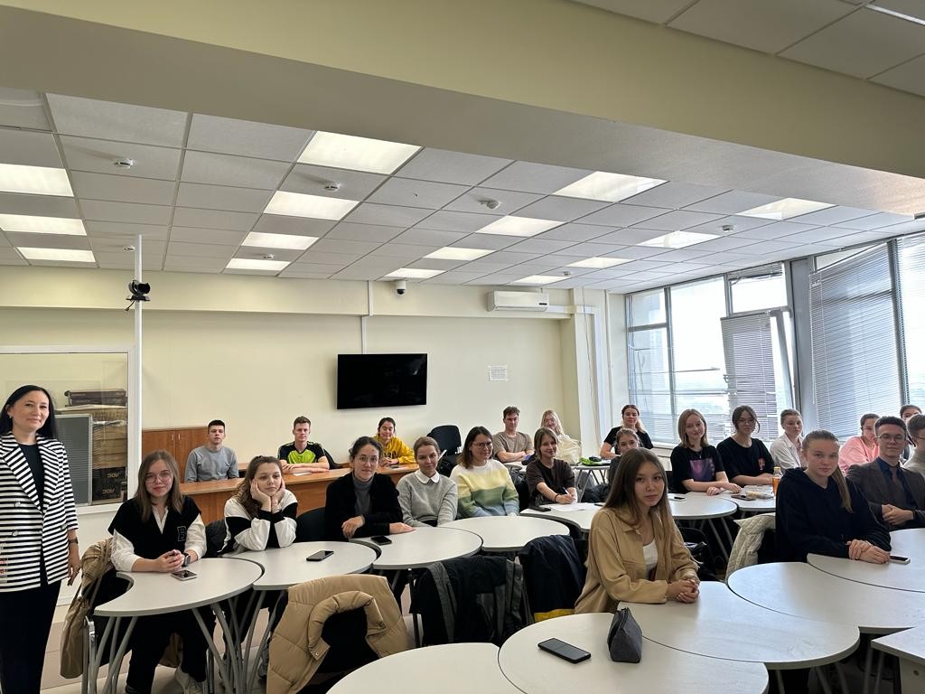 Кураторский час 'Сопровождение и поддержка студентов КФУ' Кураторский час 'Сопровождение и поддержка студентов КФУ'