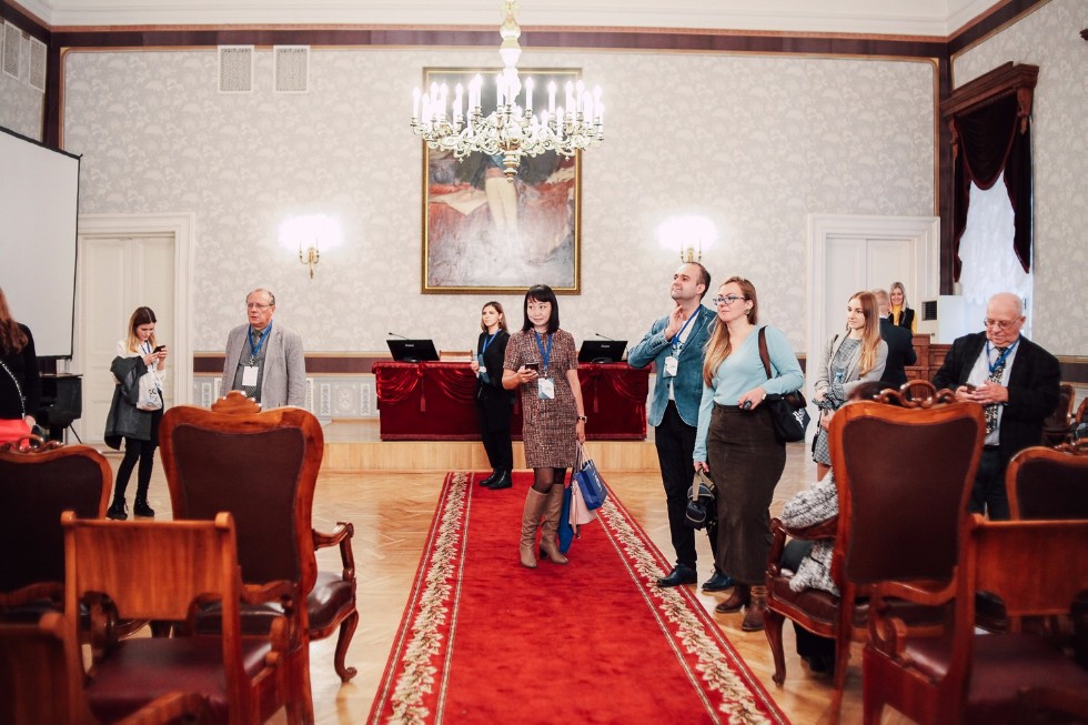 ������������� ������-������������ ����������� '������ - �����: ������� � ��������'