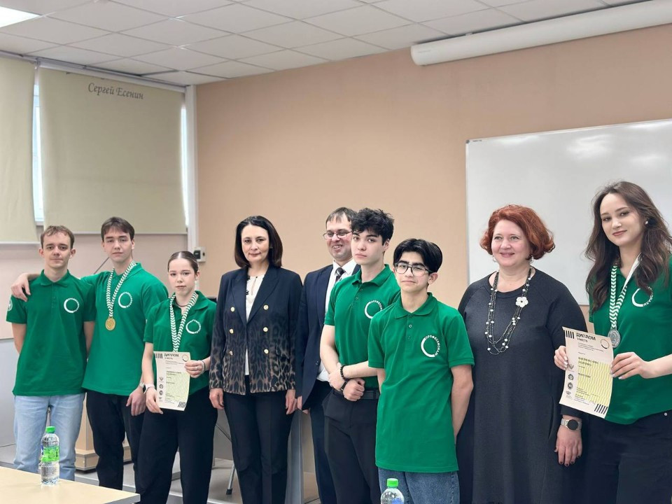 The results of the 'Professionals' championship in the 'Recruiting' competence were summarized The results of the 'Professionals' championship in the 'Recruiting' competence were summarized