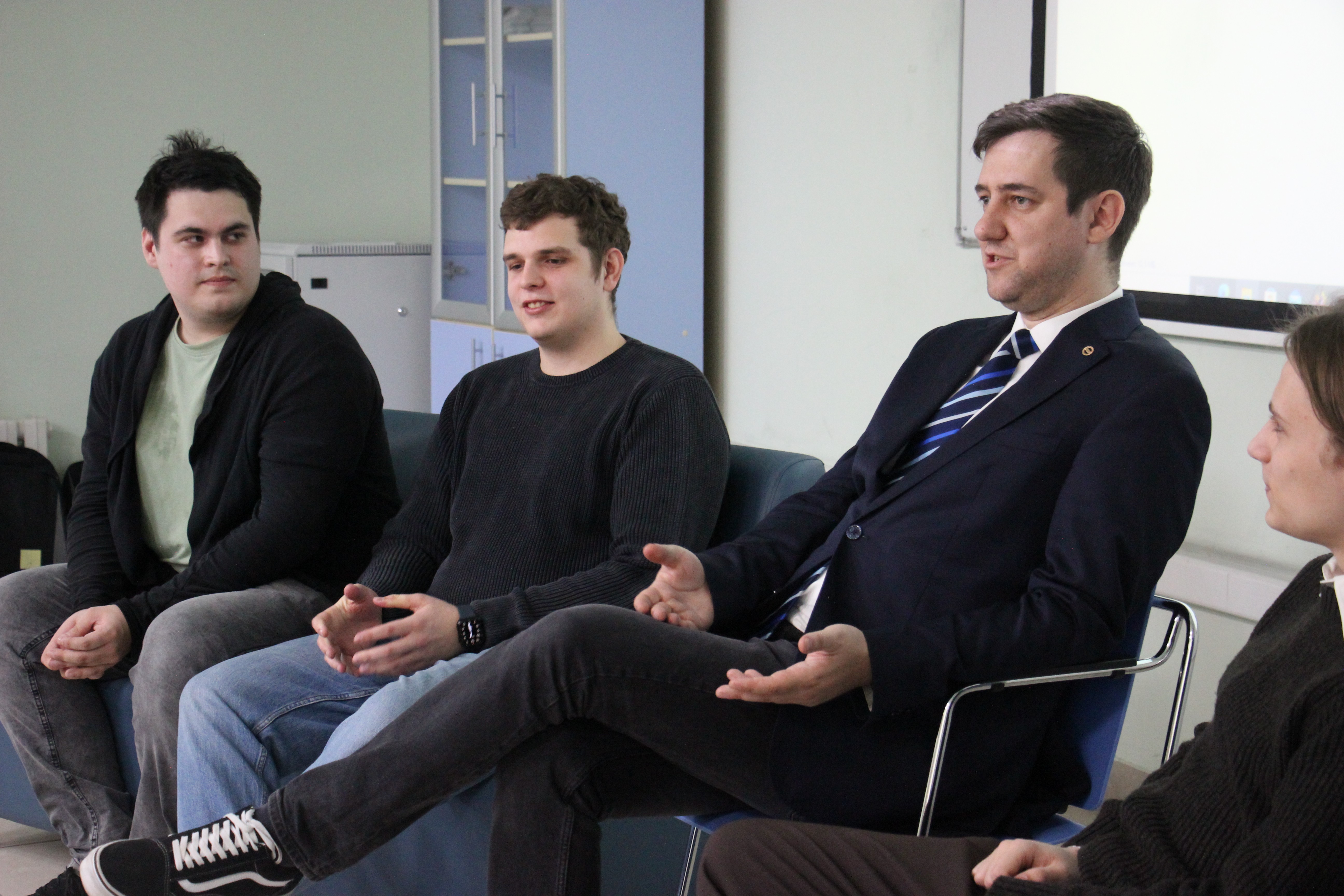 ��������� ������ ����������� � ��-������ ���� �� ������ ��� �������� ������ ���