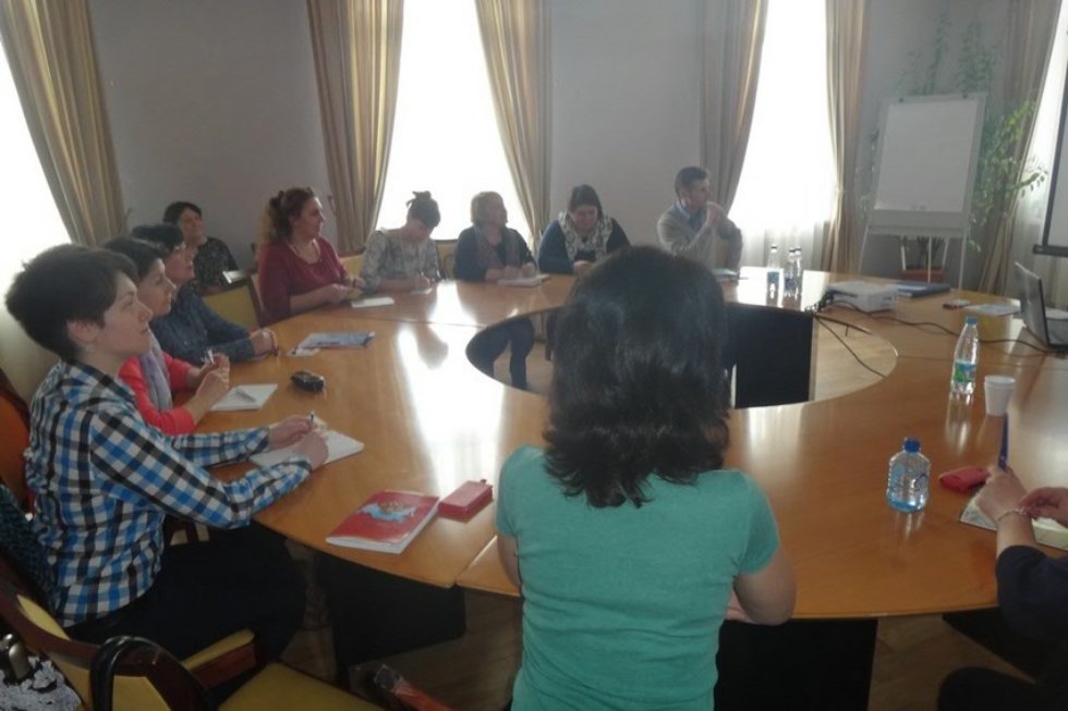 ����������� ������ � �����