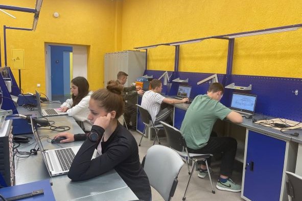 'Цифровые технологии в инженерной деятельности' 'Цифровые технологии в инженерной деятельности'