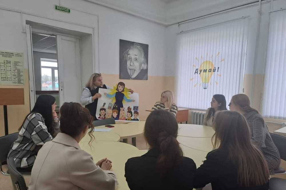 Ярко и красочно Елабужский институт отметил день дошкольного работника! Ярко и красочно Елабужский институт отметил день дошкольного работника!