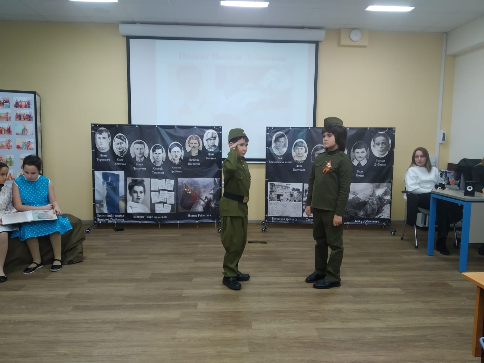 Детский театр 'Радуга' показал спектакль для экспертов Всероссийского конкурса Детский театр 'Радуга' показал спектакль для экспертов Всероссийского конкурса