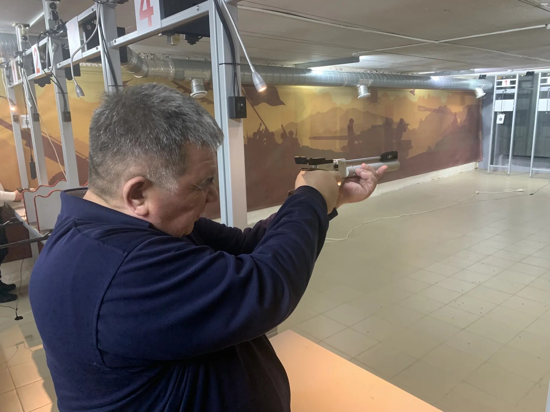 Турнир по стрельбе из пневматического пистолета среди сотрудников КФУ Турнир по стрельбе из пневматического пистолета среди сотрудников КФУ