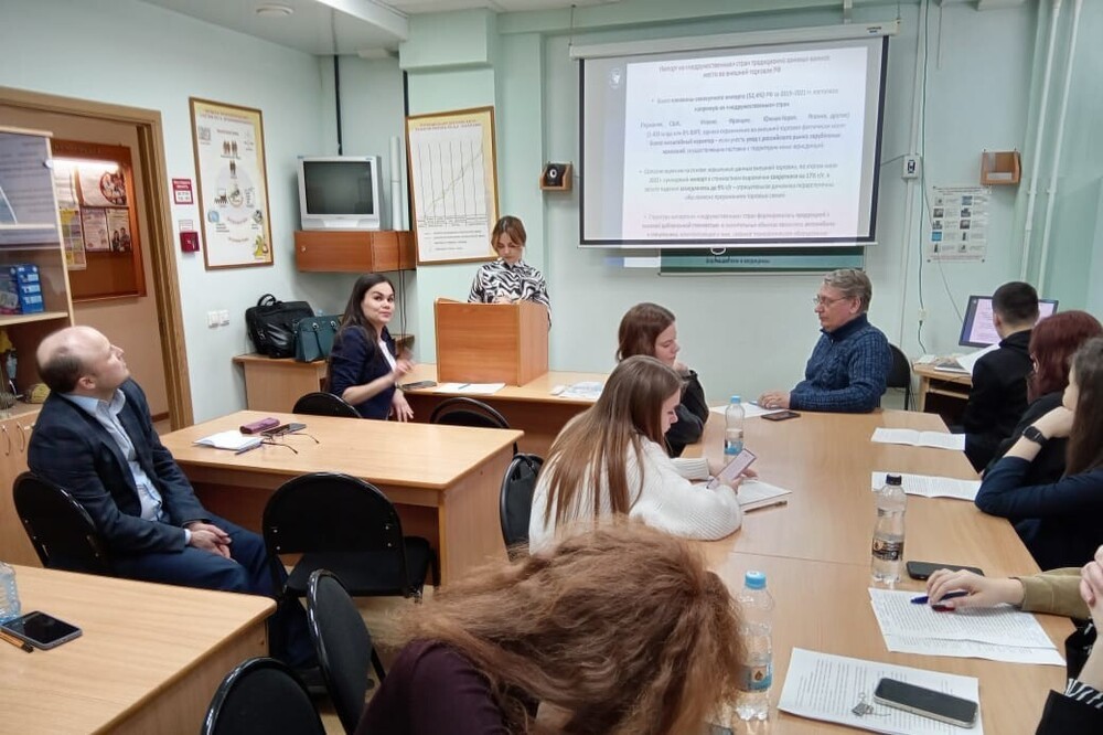 �������� ��������� ������������� � ����������� ���� ������� ������� � �����������