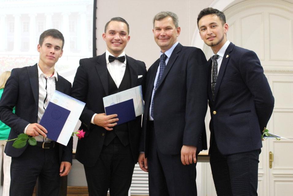 �������� �������� ����������� ��������� ��������������� �������� � �������� ���. ������������