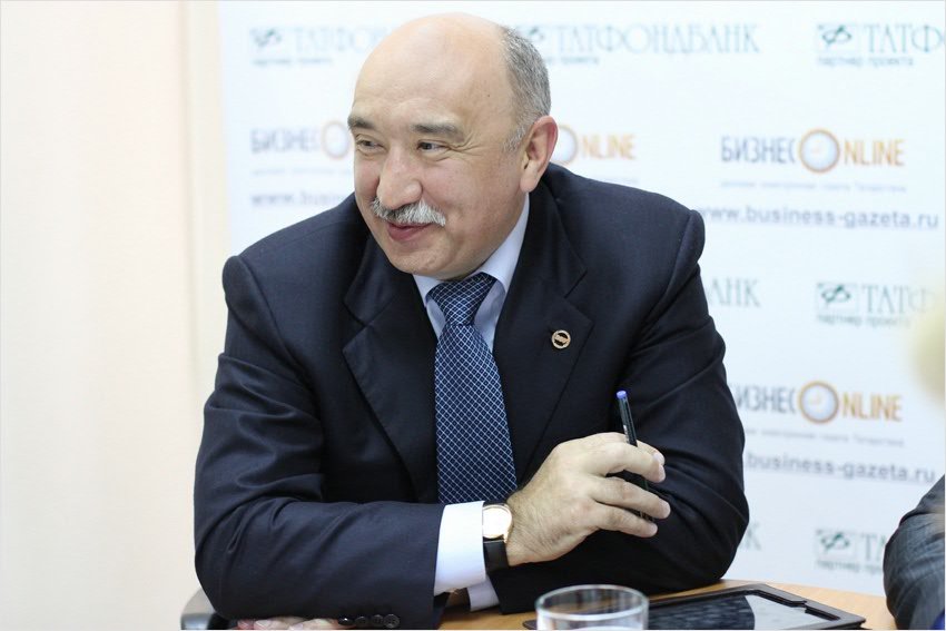 �����-����.