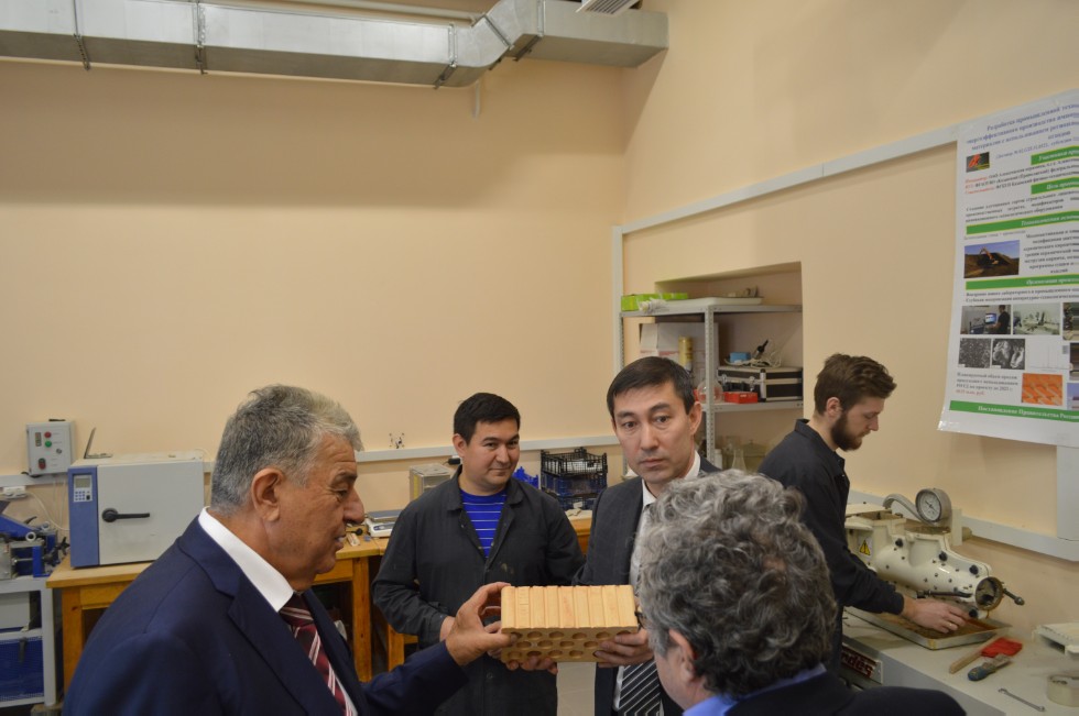 ������������� ��������� ���������-��������������� ������������ �������� ���������� �������� � ���������-������������ ������ ���