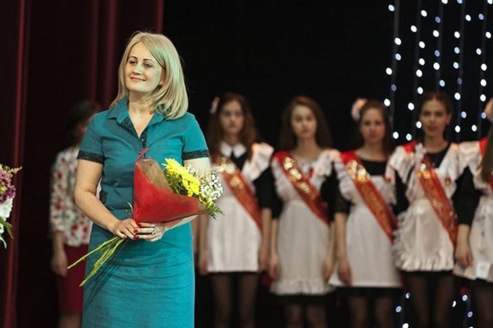 Director of Yelabuga Institute of KFU congratulated school graduates Director of Yelabuga Institute of KFU congratulated school graduates