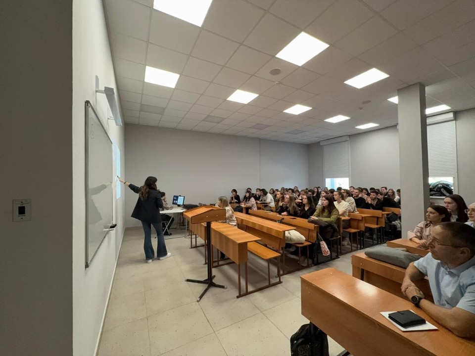 ������� ������� ��� '�������' ������� ������-����� ��� ��������� ��������� ����������, ��������� � �������� �� �������� ������������ � �������