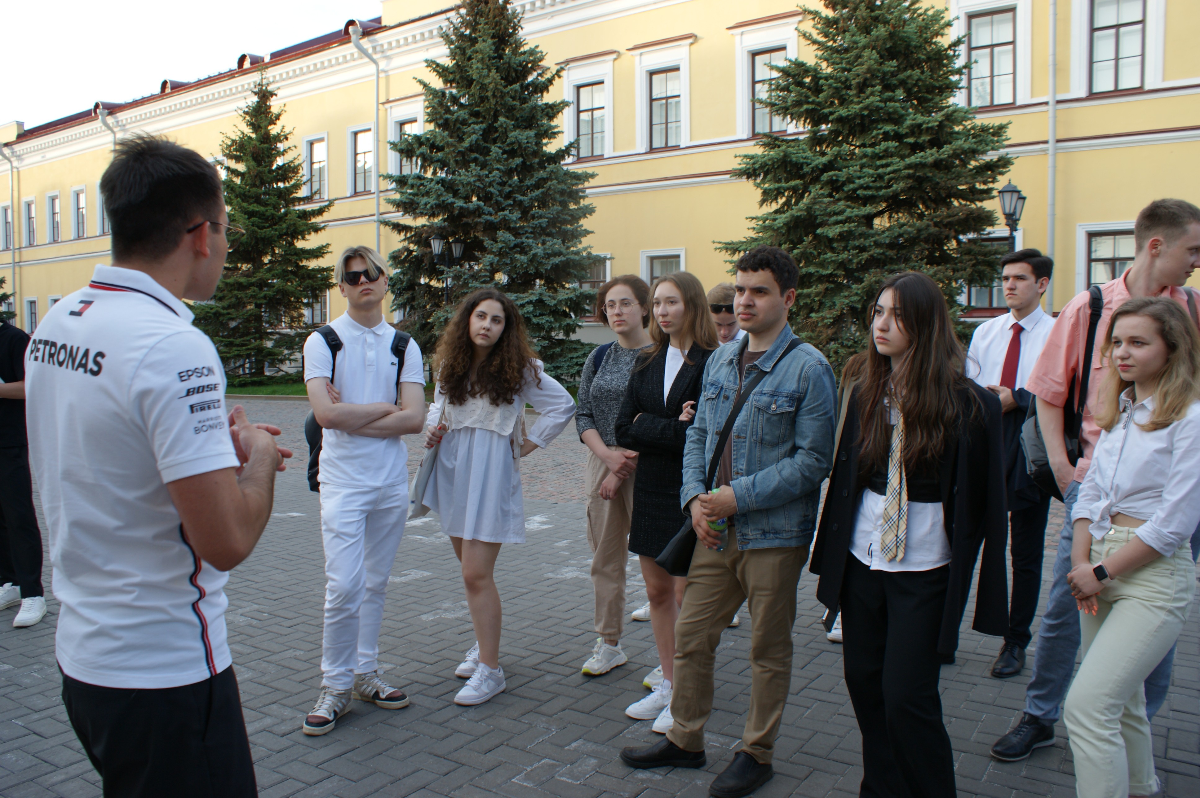 ��������� ������������� ����������� �����-��� ���������� ������