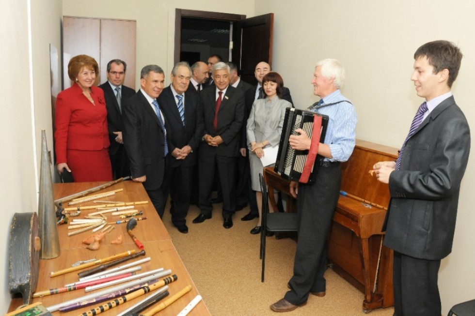 Жизнь, посвященная музыке Жизнь, посвященная музыке