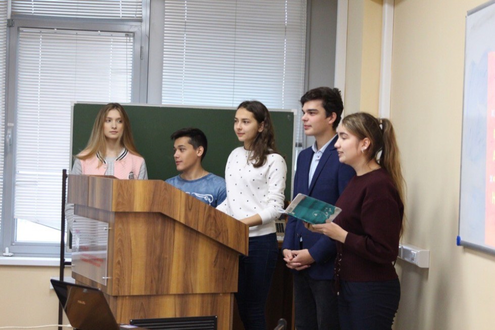 Славное прошлое комсомола: на 'Политсковородке' отметили знаменательную дату Славное прошлое комсомола: на 'Политсковородке' отметили знаменательную дату