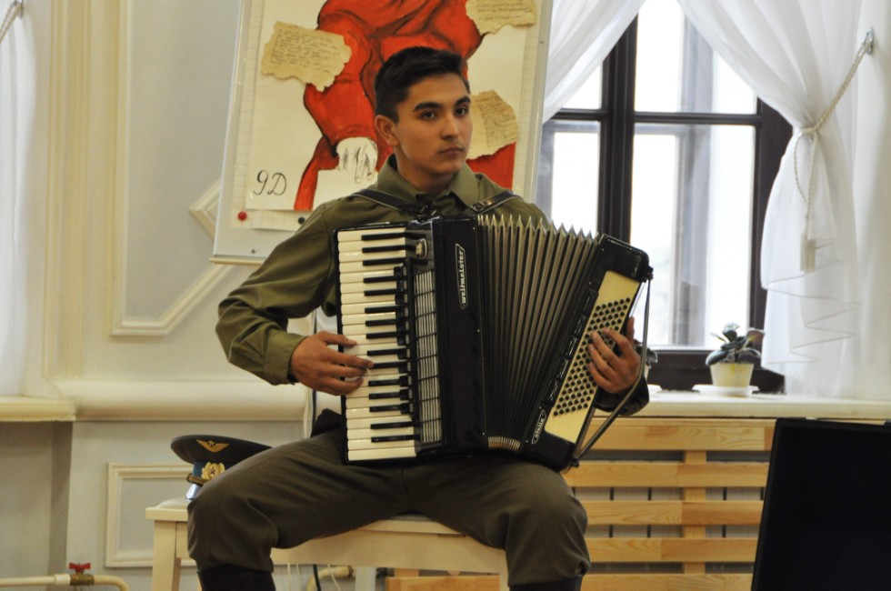 � ����� ������ �������� '�� ���� � ����� ������ ����� ����� � �������� ������� ������'