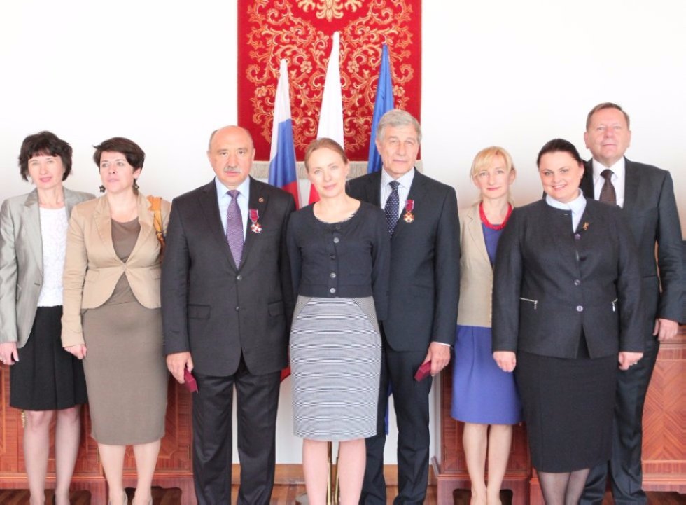 Rector Ilshat Gafurov Receives Polish Cross of Merit from Ambassador Katarzyna Pelczynska-Nalecz