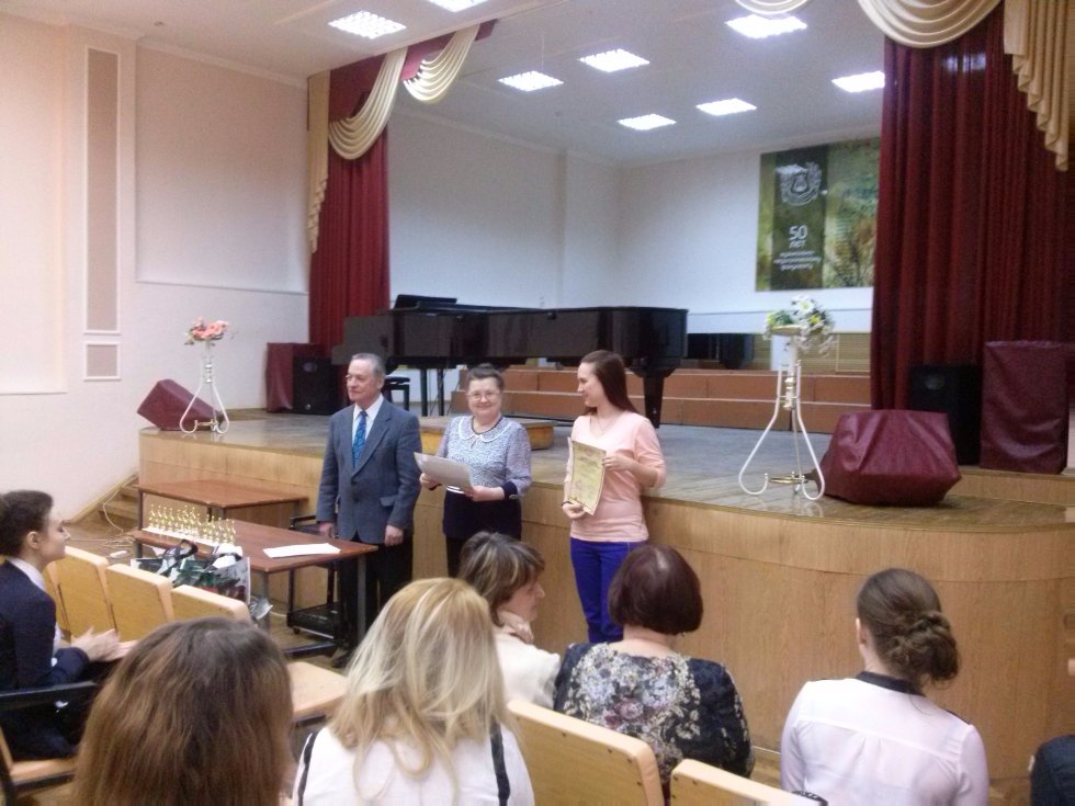 ������ ��������� � ��������� ����� � �������� ����������������� ����������