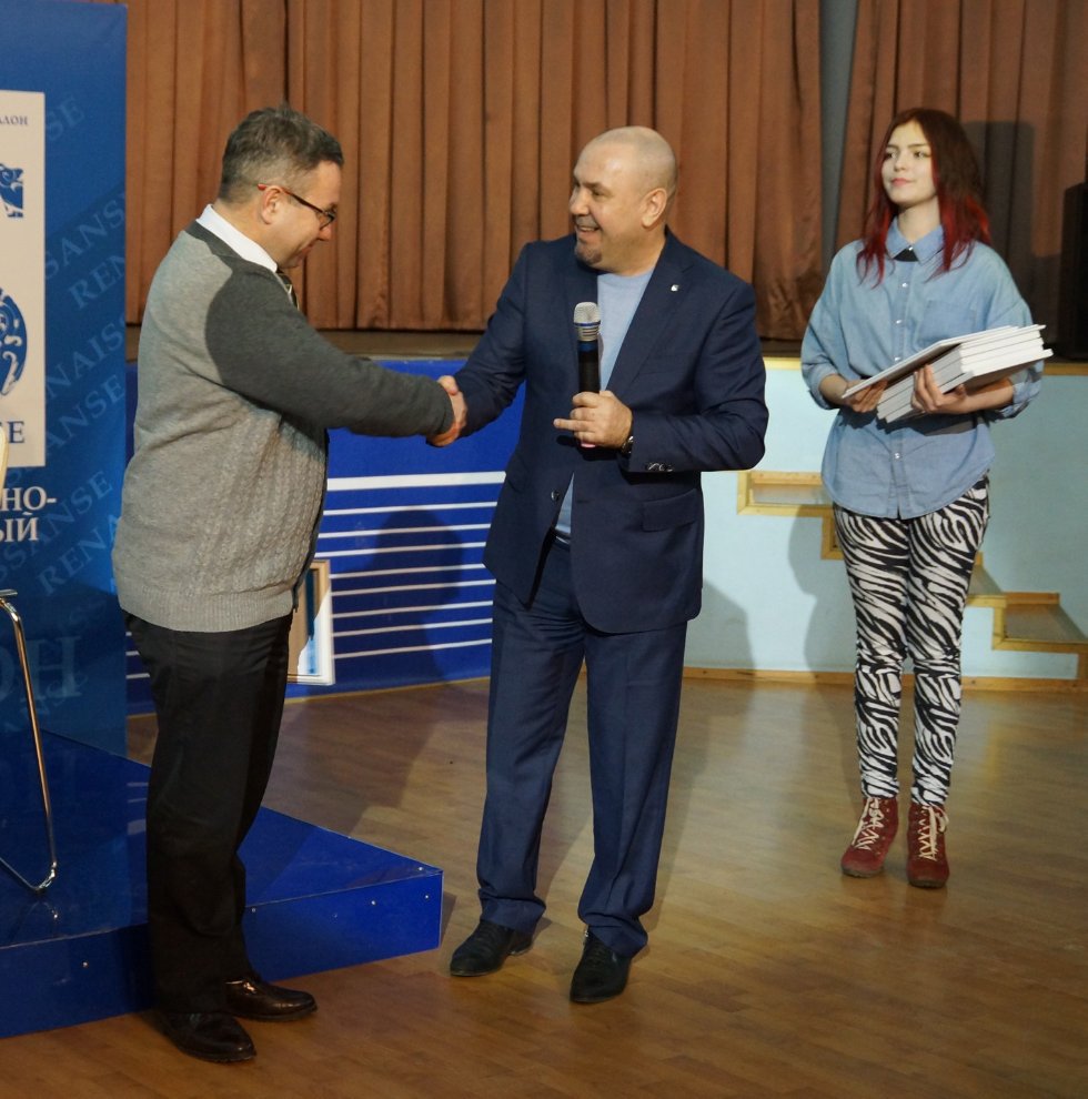 '������ � ��������� ������������'