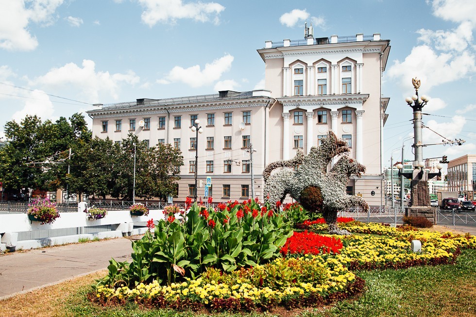 ��������