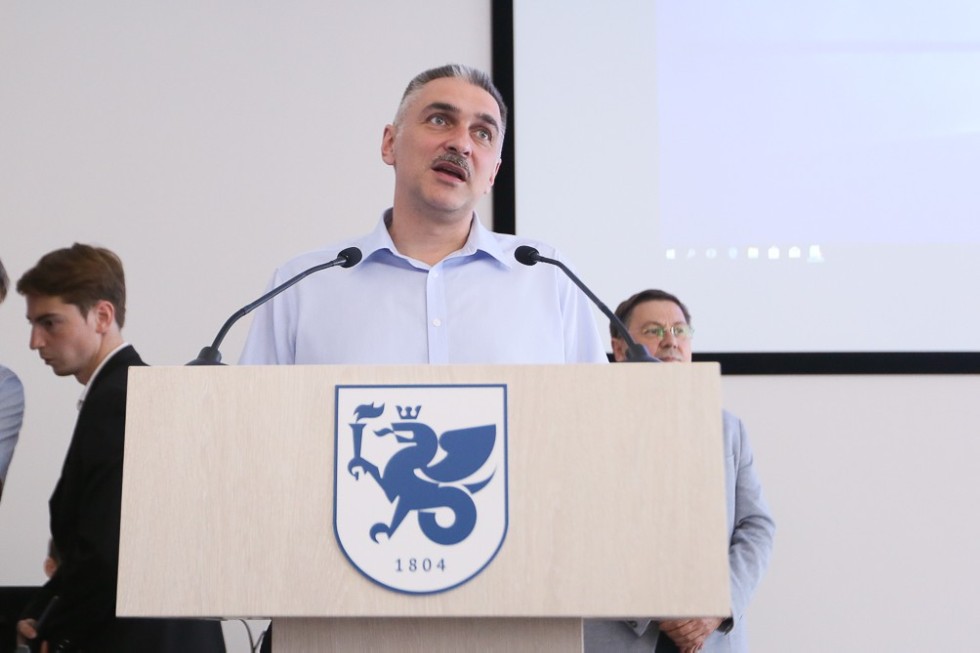 Apple orchard planted to celebrate first graduation of medical doctors in 88 years Apple orchard planted to celebrate first graduation of medical doctors in 88 years