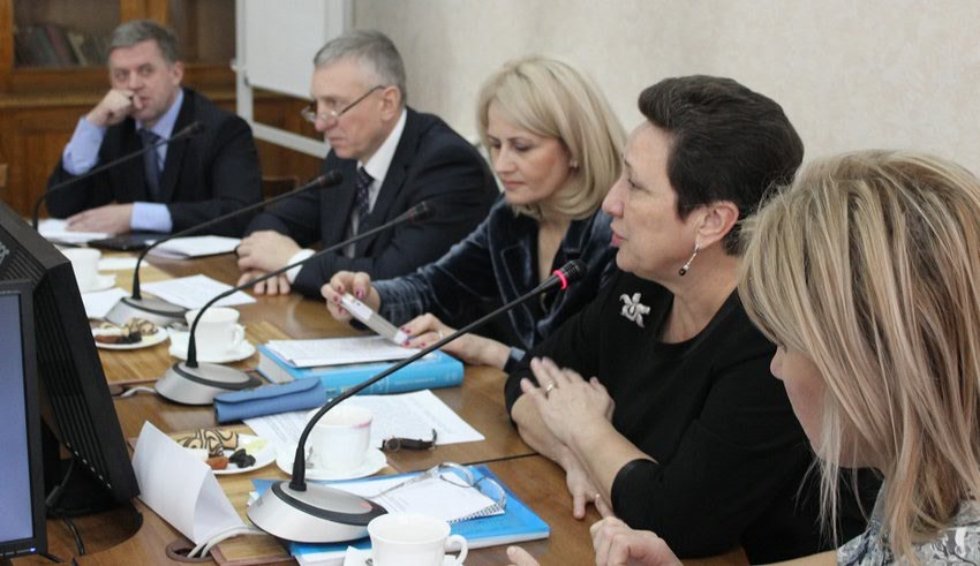 VII ������������� ����������� ������ �������� � �������