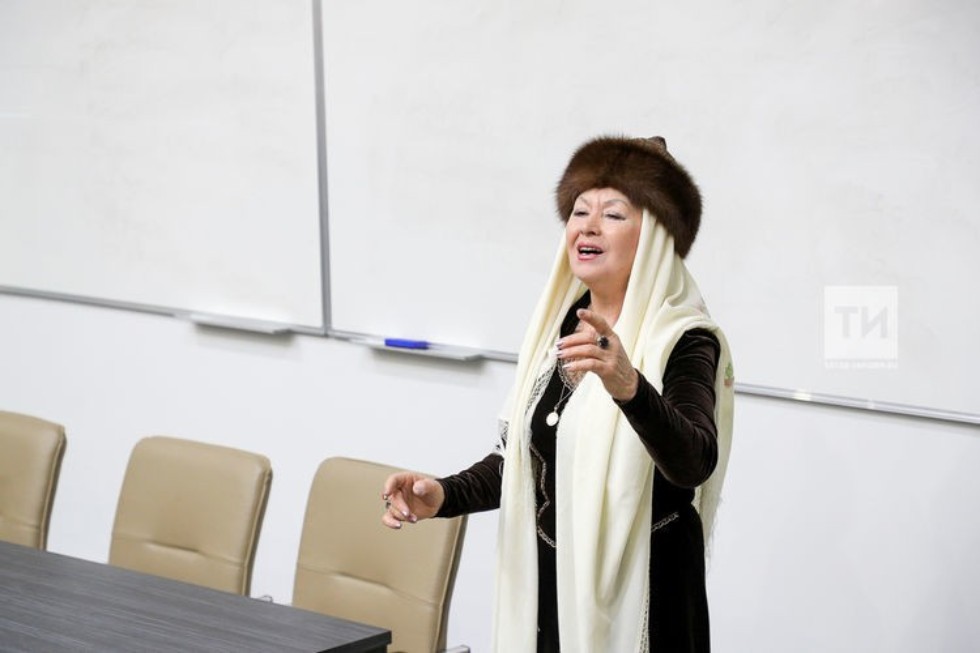 Милли мәдәният һәм мәгариф югары мәктәбендә төрки лингволкультурология конференциясе үтте Милли мәдәният һәм мәгариф югары мәктәбендә төрки лингволкультурология конференциясе үтте