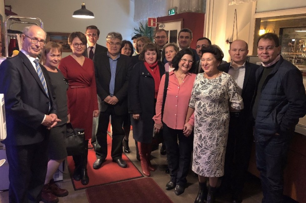 Институт галимнәре Финляндиядә Институт галимнәре Финляндиядә