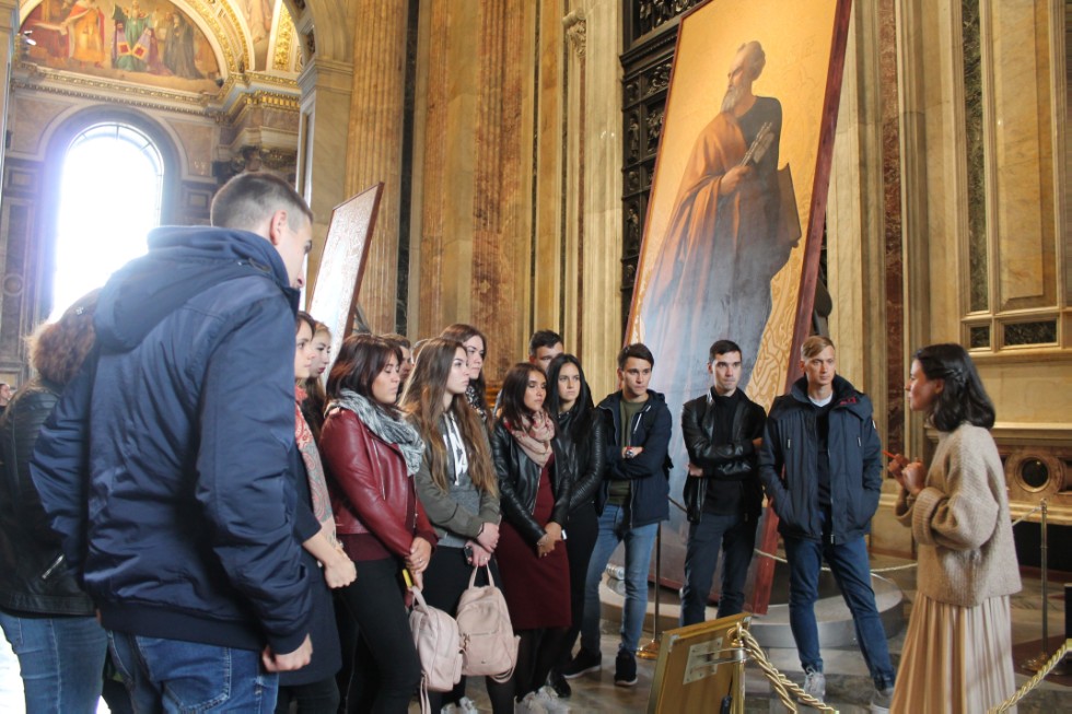 ������ ������������� ������ ��� �������� ����� �����-���������