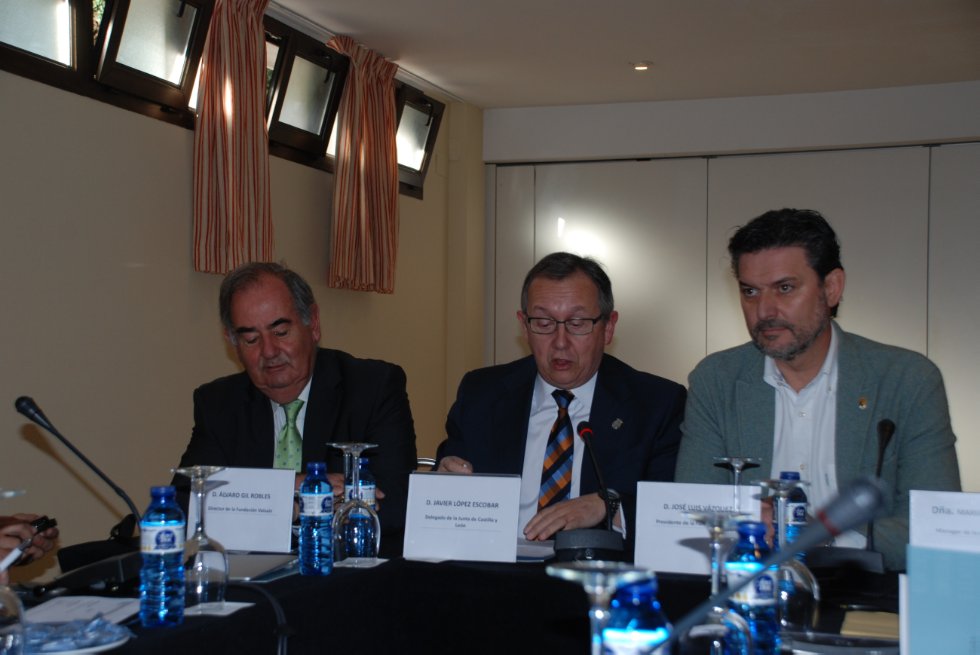 ���������� ����������: � �������� '��������������� ���������� � ��������������� ���������� ����������' (13-16 ������ 2015 �., �������, �������)