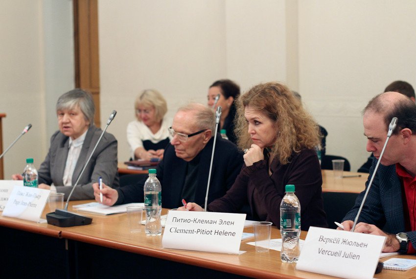 �� ������